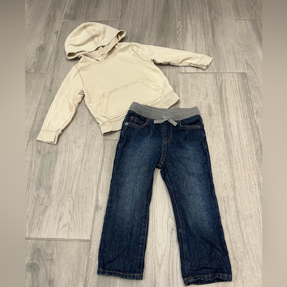 Toddler Boy Outfit size 2T Jeans and Lightweight Hoodie Bundle
